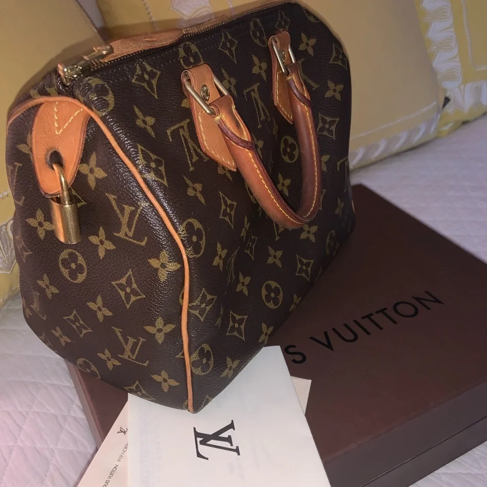 Louis Vuitton Brown Monogram Canvas 25 Speedy Bag